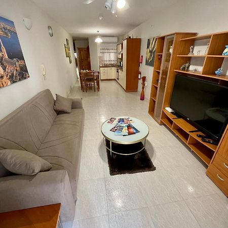 Regent Court - 3 Bedroom Apartment Within Walking Distance From Seafront St. Paul's Bay Esterno foto